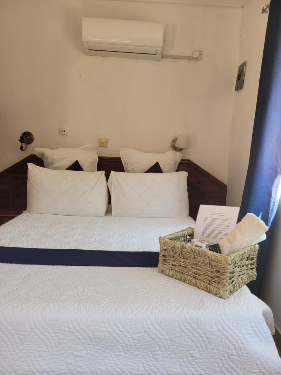 Bed, air conditioner