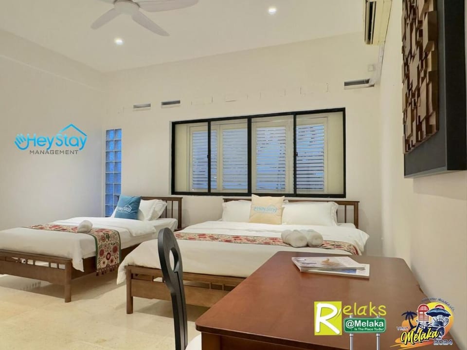 MalayaVilla 5R3B16Pax PrivatePool Karaok PlayGround Villa in Pahang, Malaysia