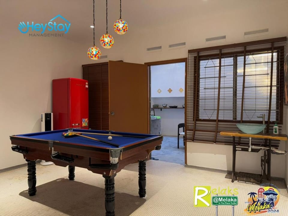 MalayaVilla 5R3B16Pax PrivatePool Karaok PlayGround Villa in Pahang, Malaysia