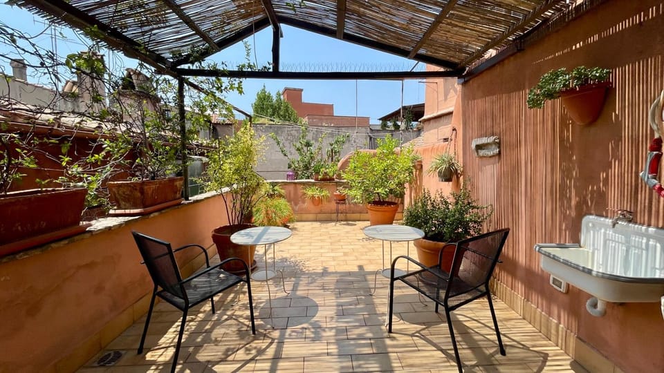 View (from property/room), Balcony/Terrace