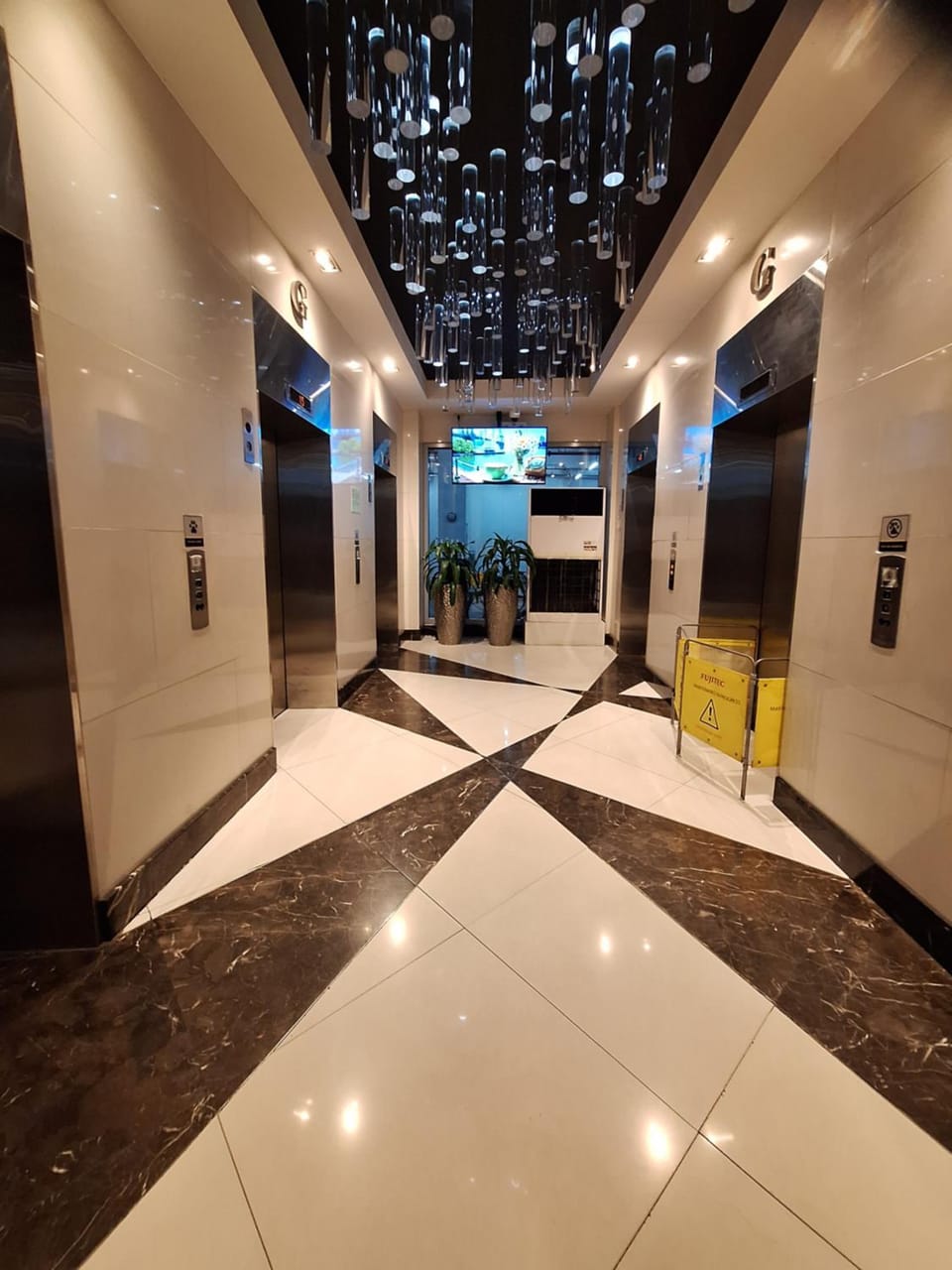 elevator