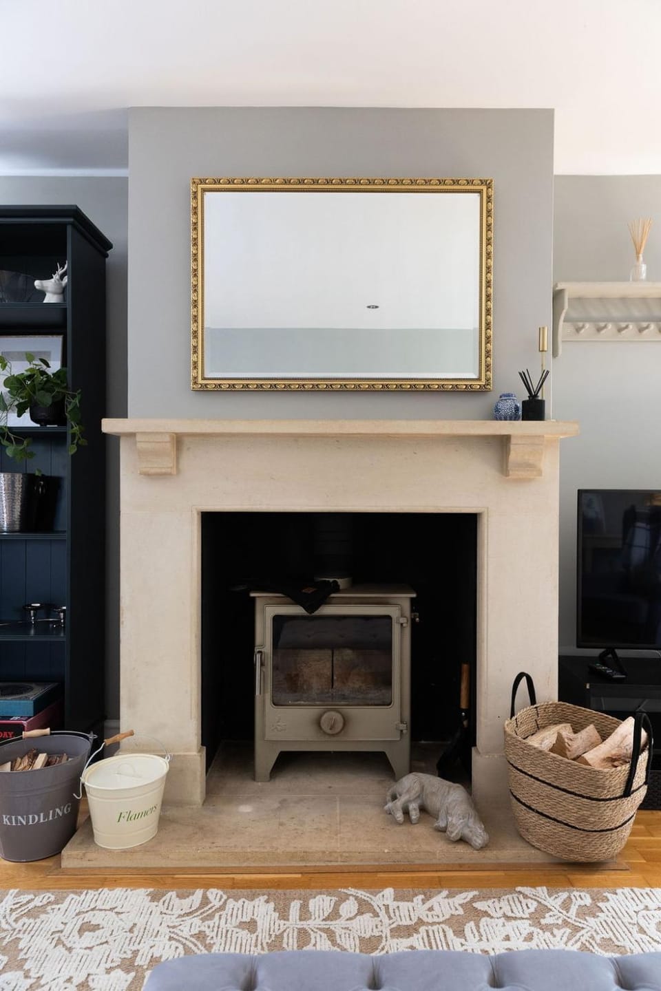 TV and multimedia, fireplace