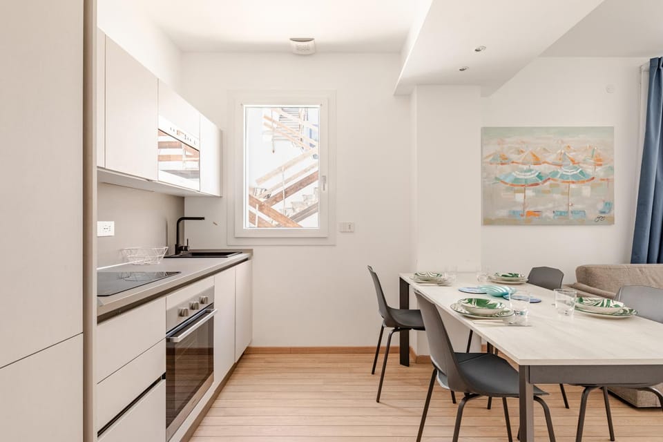 NEW Prestige Collection-2 Rooms-2 Bathrooms-Parking-VleDante Apartment in Riccione