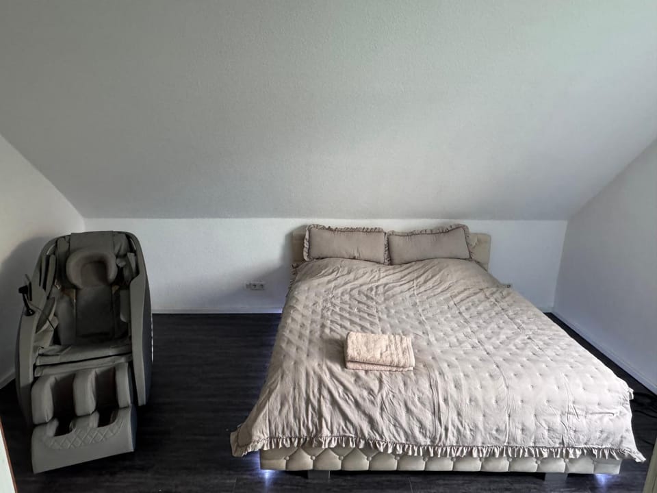 Ferienhaus am Rhein mit Whirlpool und Sauna House in North Rhine-Westphalia