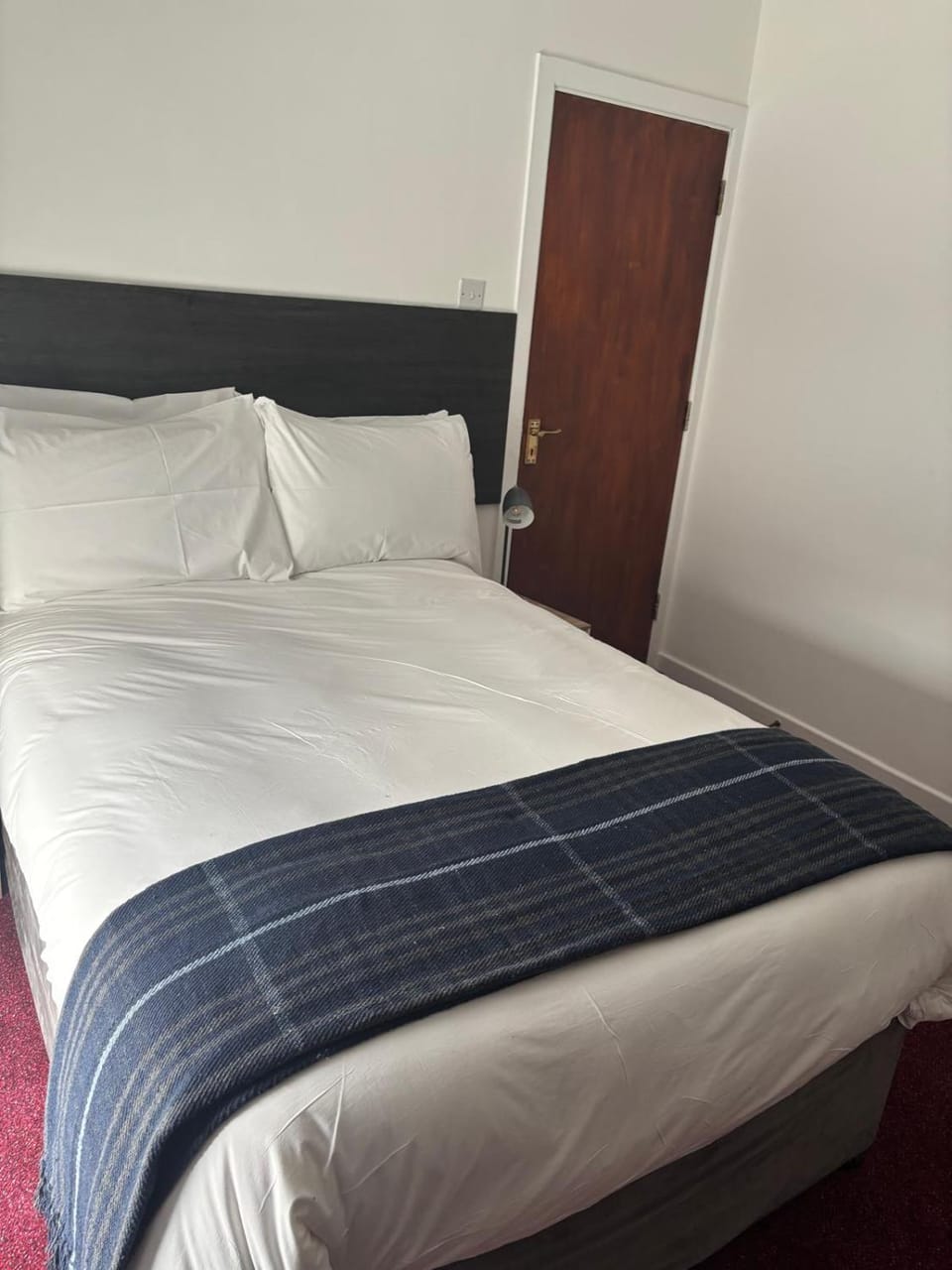 Draper Rooms Galway Bed and Breakfast in Galway