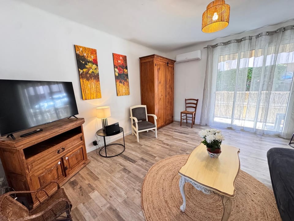 Appartement cosy entre plages et centre ville Apartment in French Riviera
