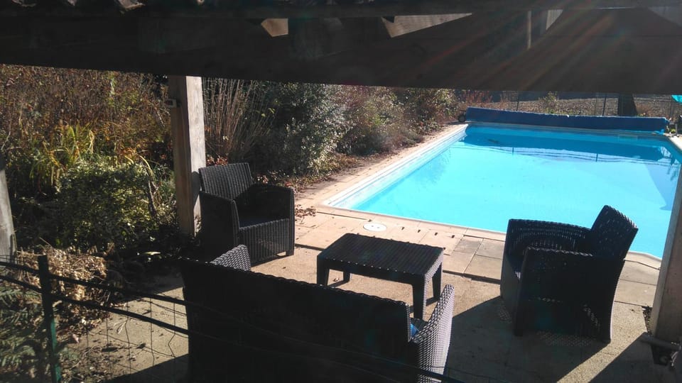 Living room, Swimming pool