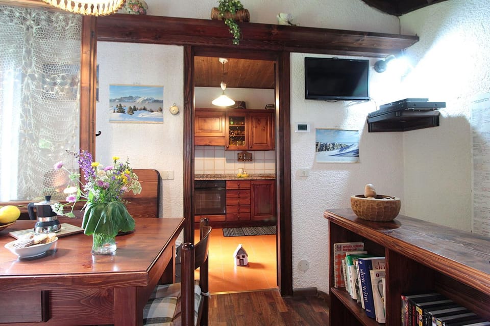Spring, Summer, Kitchen or kitchenette, Autumn