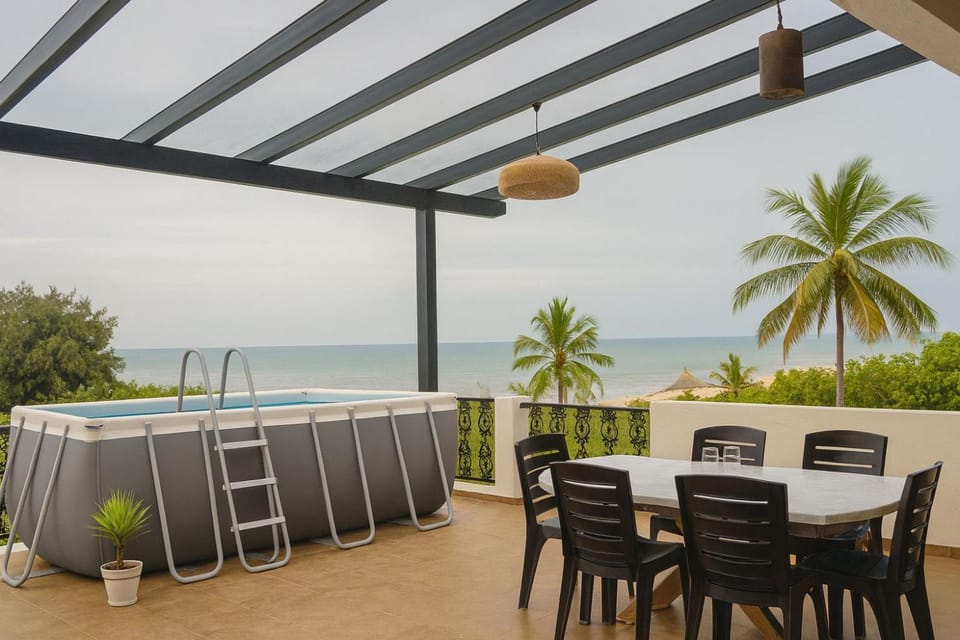 Balcony/Terrace, Balcony/Terrace, Swimming pool