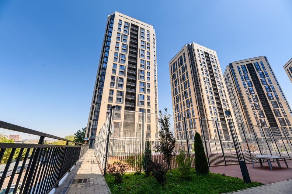 Новая, тихая, уютная квартира в ЖК Бизнес-класса с красивым видом Apartment in Almaty