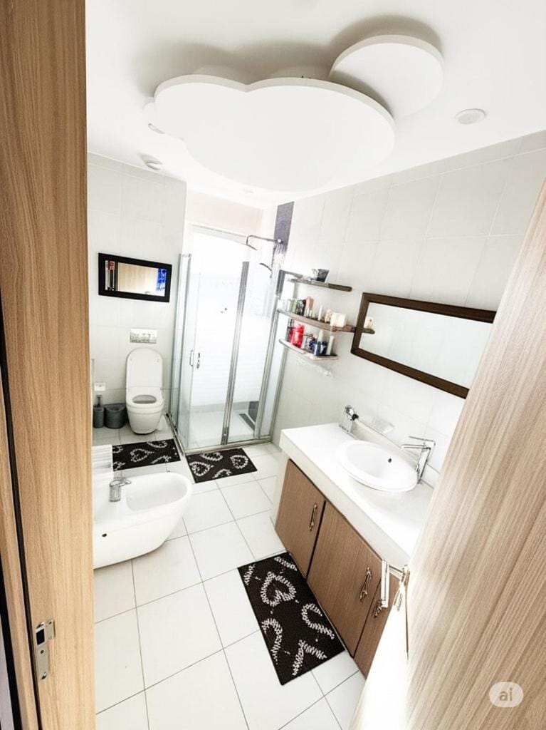 Shower, Toilet, Bathroom, towels