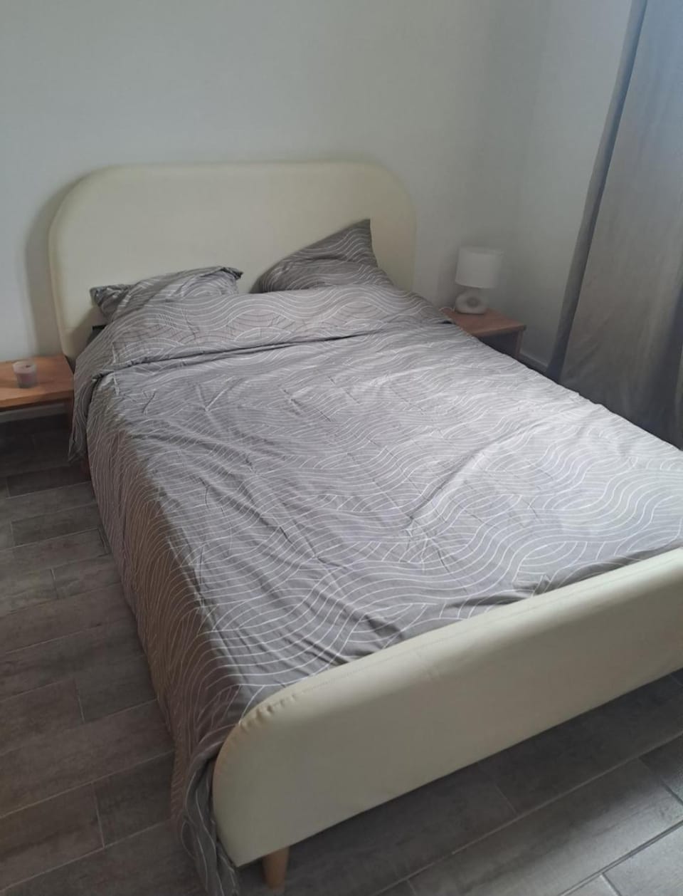 Appartement T4 Dijon proche Tram et bus 4ème étage Apartment in Dijon