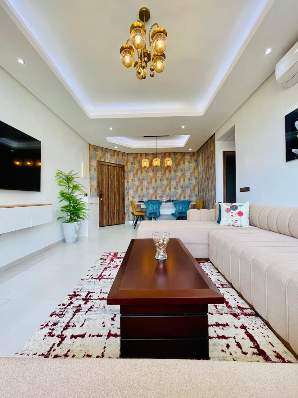 TV and multimedia, Living room, Seating area