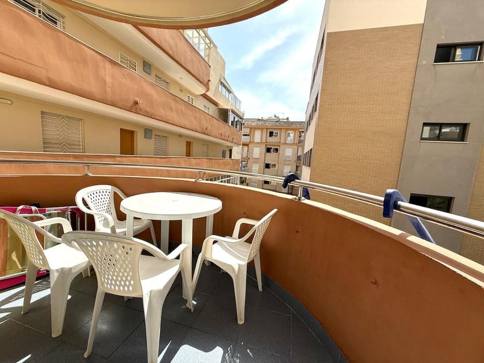 Cozy apartment in Playa de los Boliches II Apartment in Fuengirola