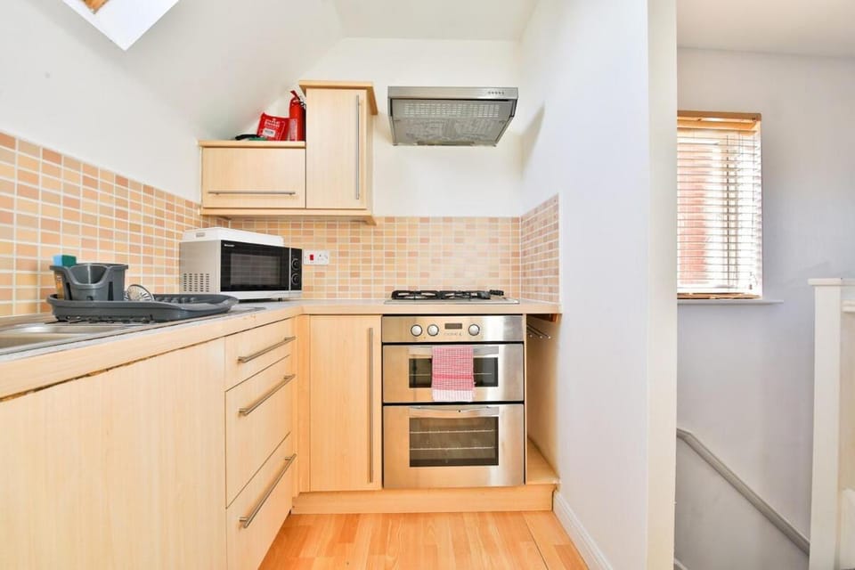 Beach Breeze – Family 2-Bed Home in Barry Bed and Breakfast in Barry