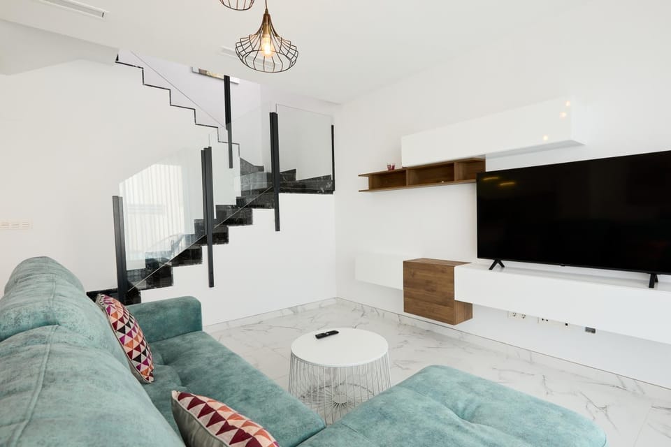 Rojales Golf Villa - by Welcomely House in Rojales