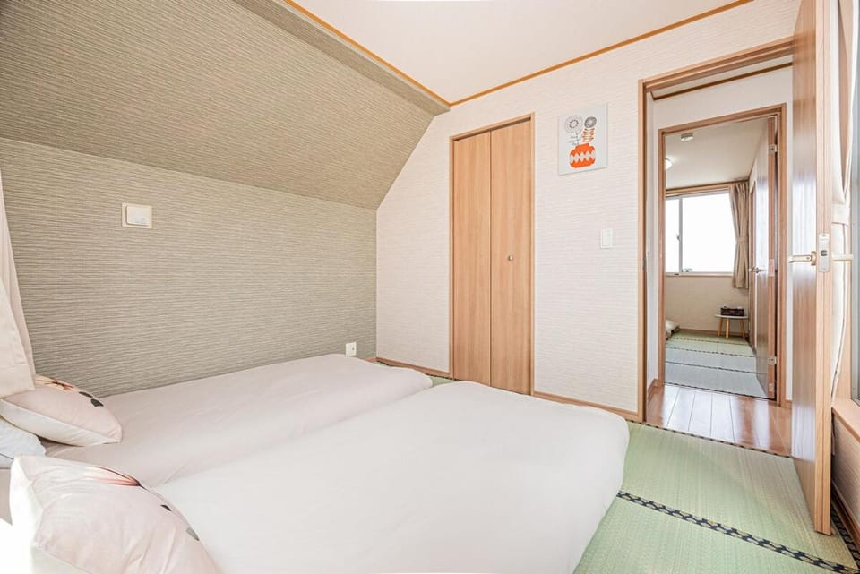 Ohanachaya station 5-minute walk 4ldk house maxi 9people family friendly Villa in Japan