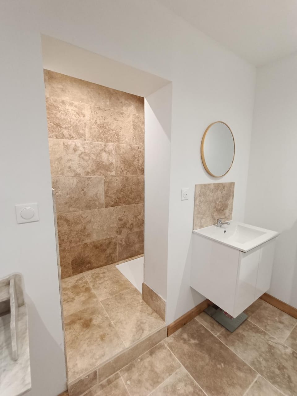 Shower, Bathroom