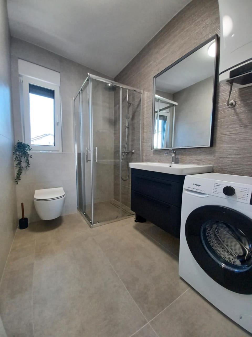 Shower, Bathroom, towels, washing machine