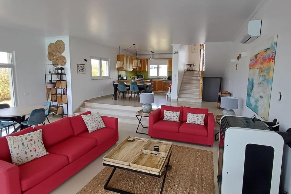 Casa Condor - Moradia com piscina a 5 min da praia Villa in Lisbon District