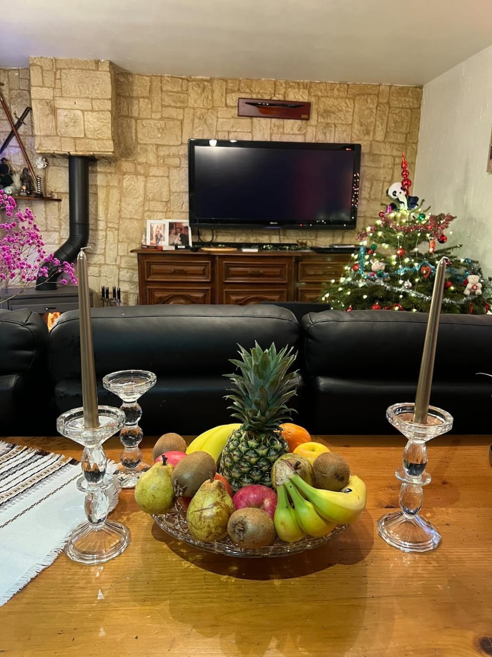 Communal lounge/ TV room, TV and multimedia, Food and drinks