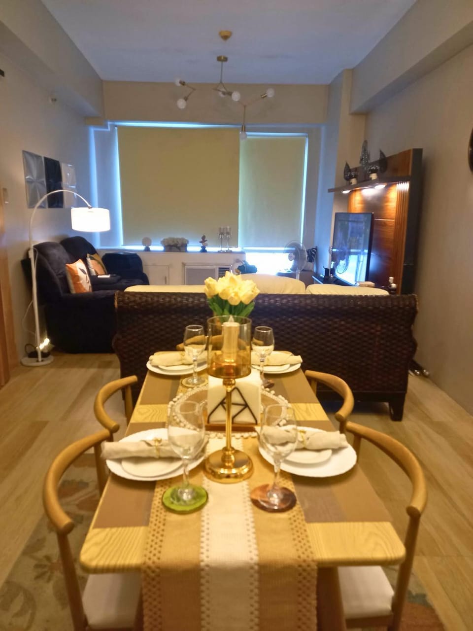 Amazing 1 5BR unit Connected to Eastwood Mall Apartment in Pasig