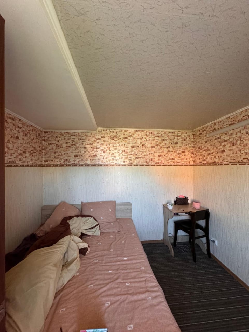 Двокімнатний будинок в тихому районі Apartment in Ukraine