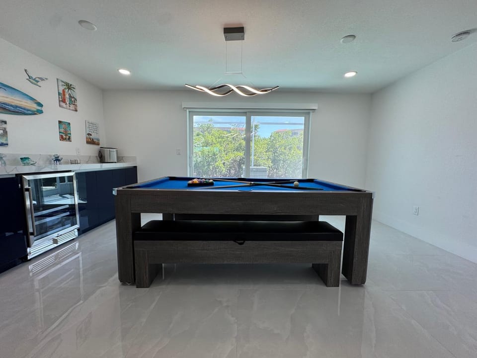 Sun, Fun & Serenity with Pool, Spa, Games & Gulf Access - Blue Peace House in Estero Island