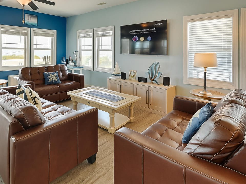 Lovin Lowe Tide House in North Topsail Beach
