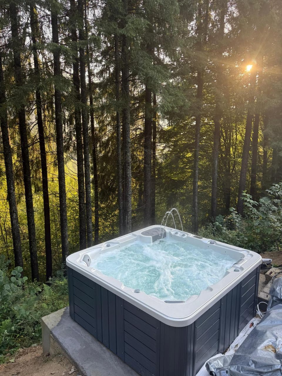 Hot Tub
