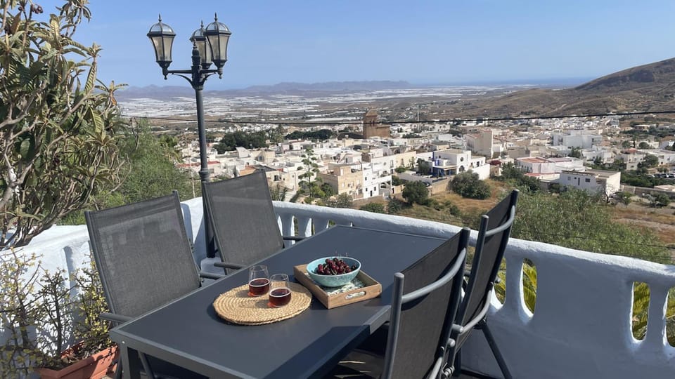 Day, Natural landscape, View (from property/room), Balcony/Terrace, Balcony/Terrace, Dining area