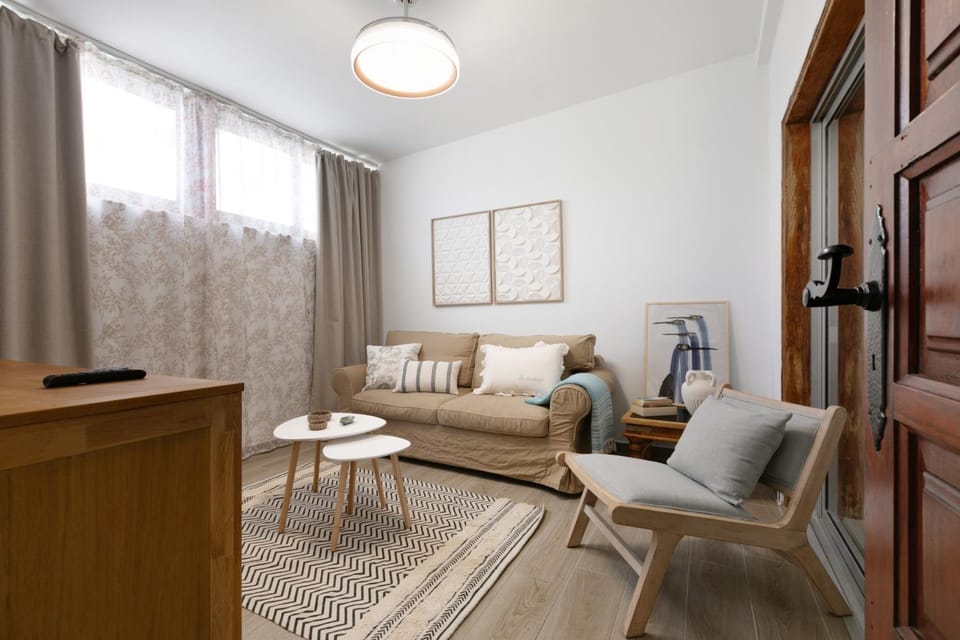 Property building, Living room