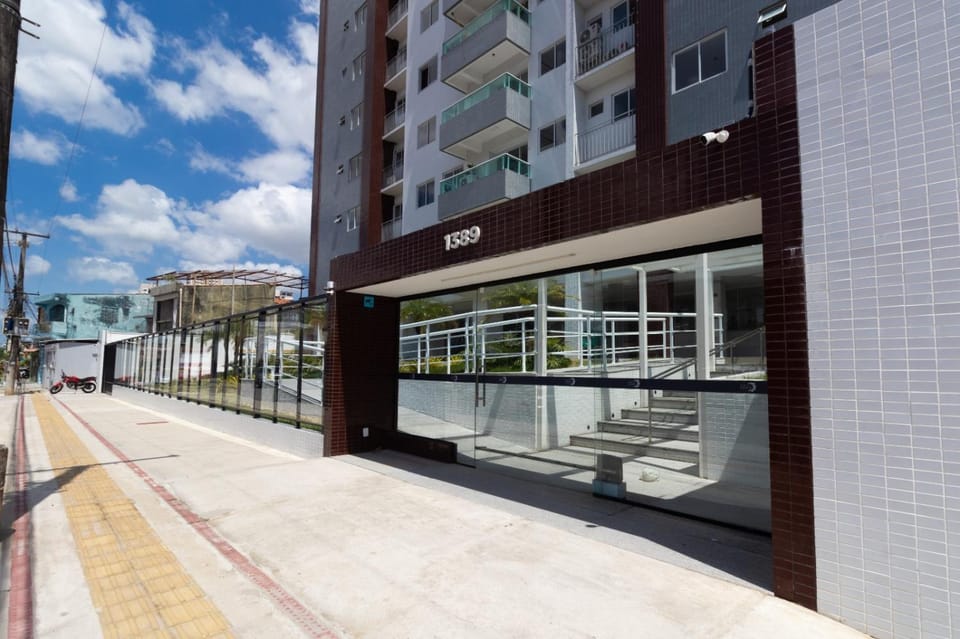 Property building, Street view