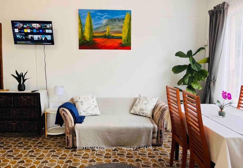 Private Garden Home Fast WiFi House in Pretoria