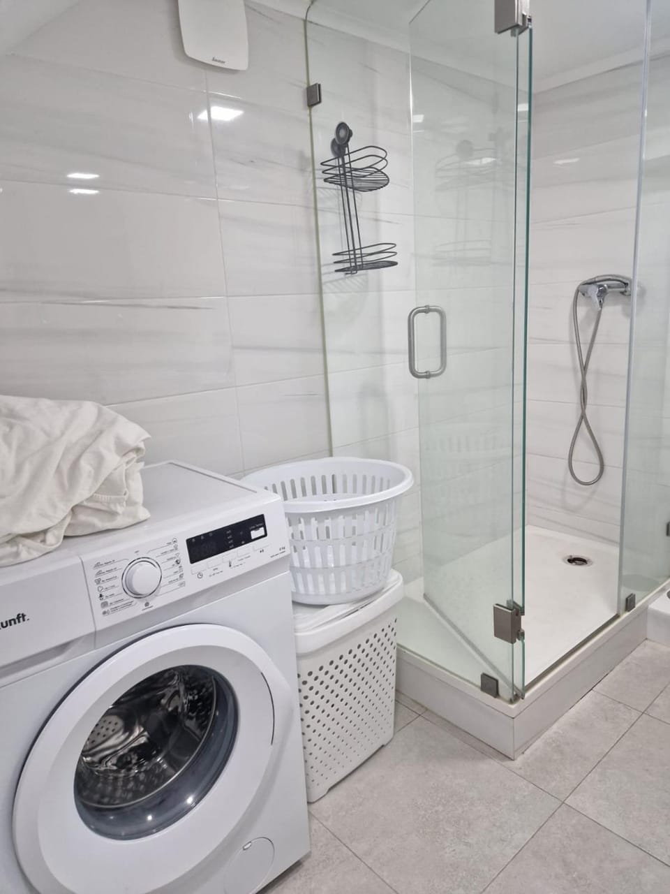 Shower, washing machine