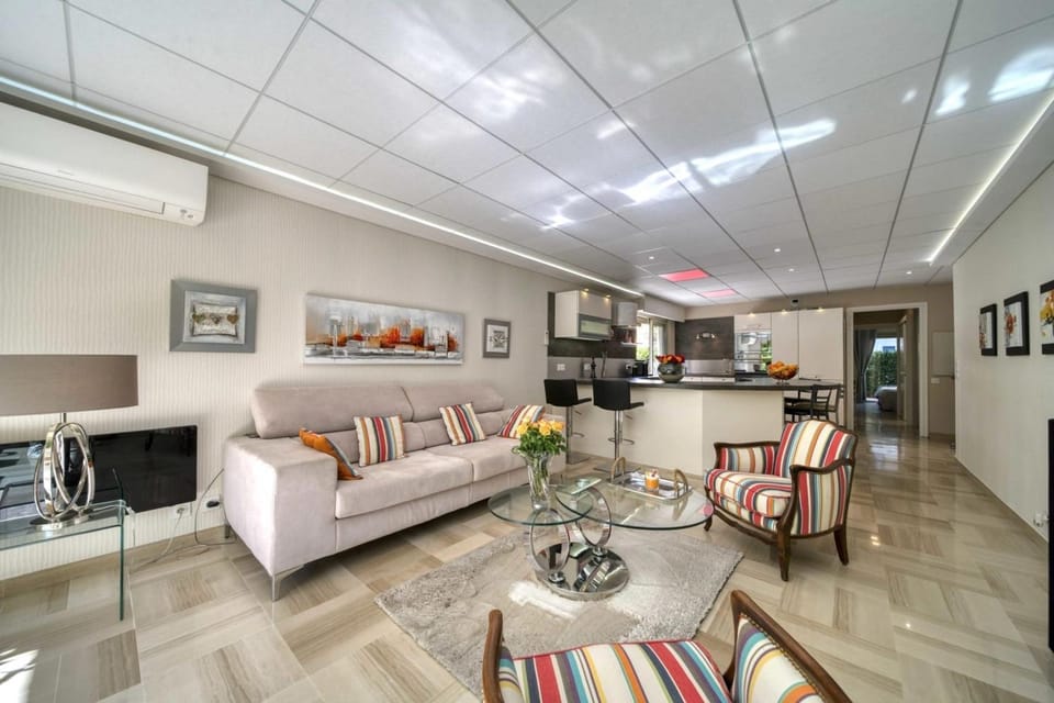 REF 1413 - Cannes Center Appartment for rent Apartment in Cannes