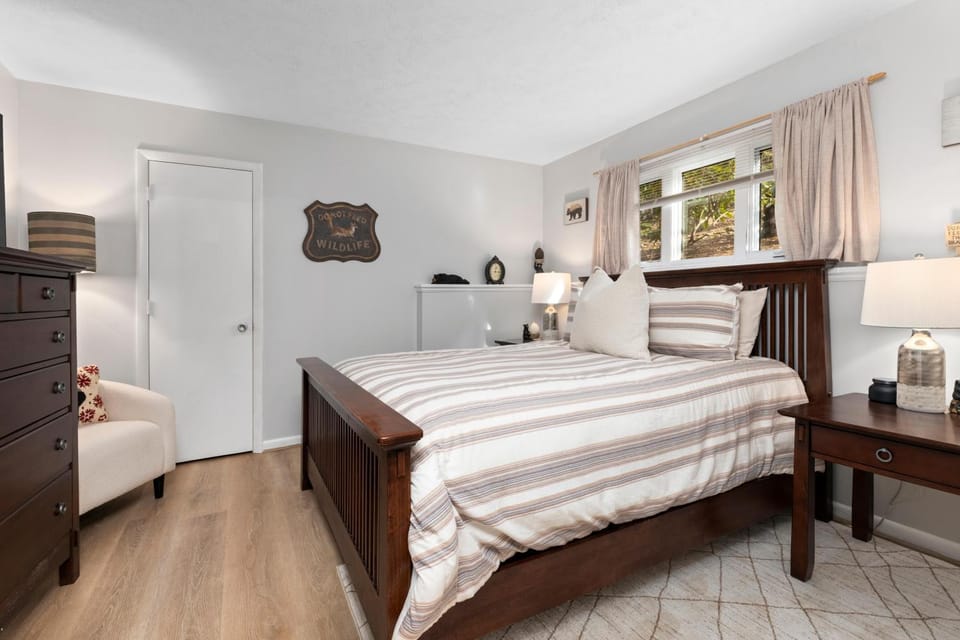 Laurelwood 48 with Wintergreen Advantage House in Massies Mill