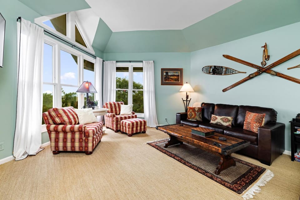 Shenandoah Ridge 05 with Wintergreen Advantage House in Nelson County