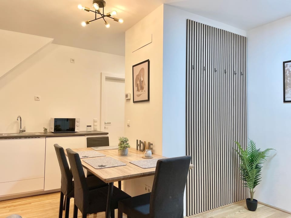 Modern Rooftop Apartment with Free Parking Apartment in Vienna