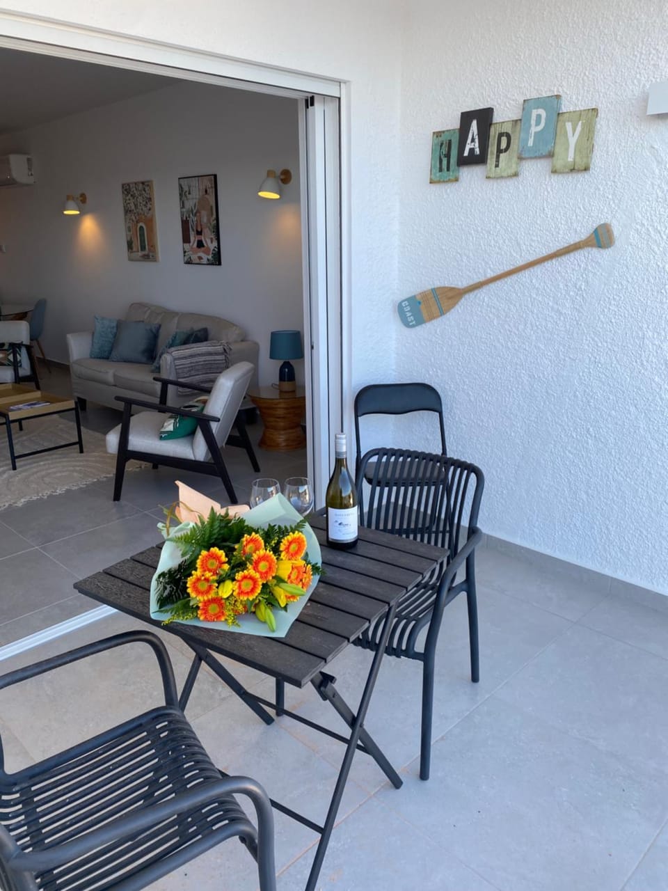 Patio, Seating area