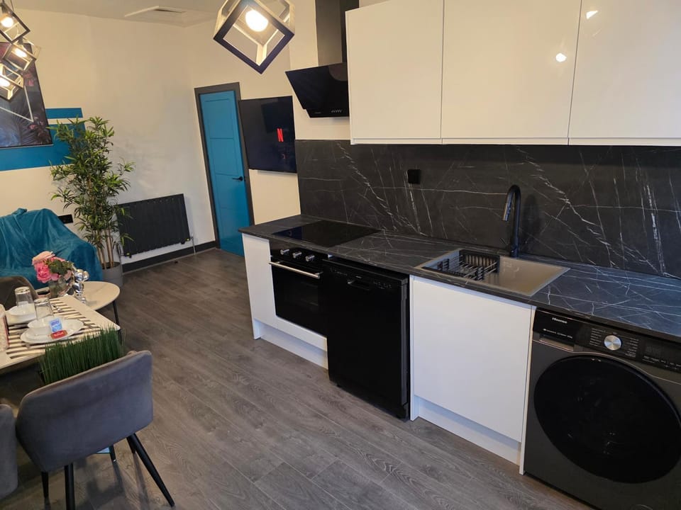 Dining area, dishwasher, oven, stove, washing machine, dryer