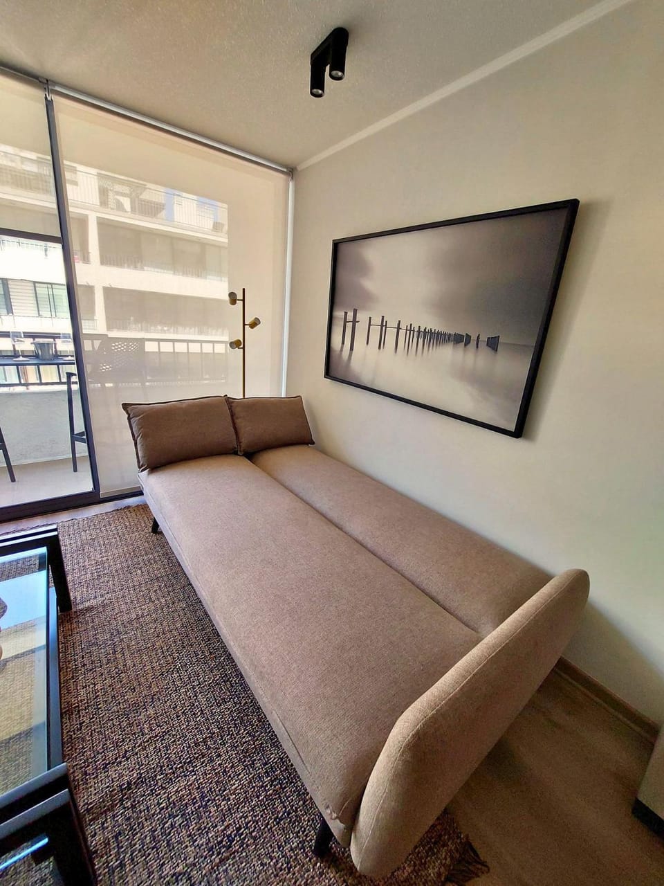 Bed, Living room