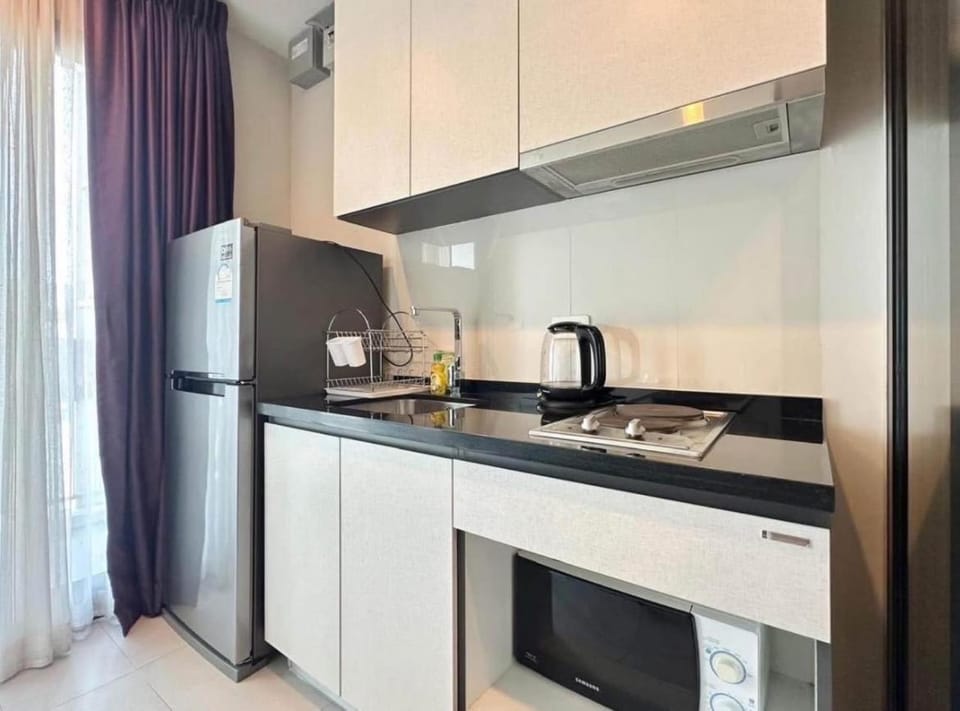 Pattaya the base condo Apartment in Pattaya City