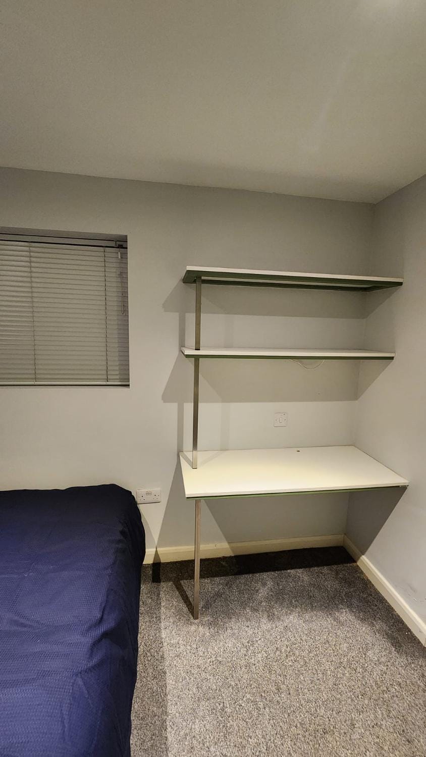 3 Bed home - Central Location - Ideal long stay Apartment in Middlesbrough