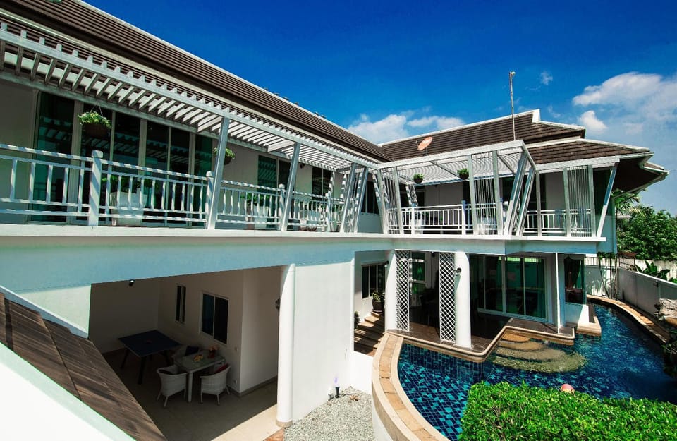 Property building, Day, View (from property/room), Balcony/Terrace, Pool view