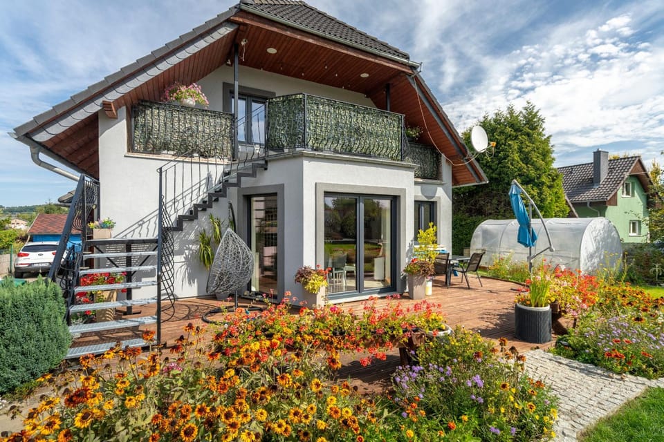 Karkonosky Apartamenty - Lot Szybowcem Apartment in Lower Silesian Voivodeship