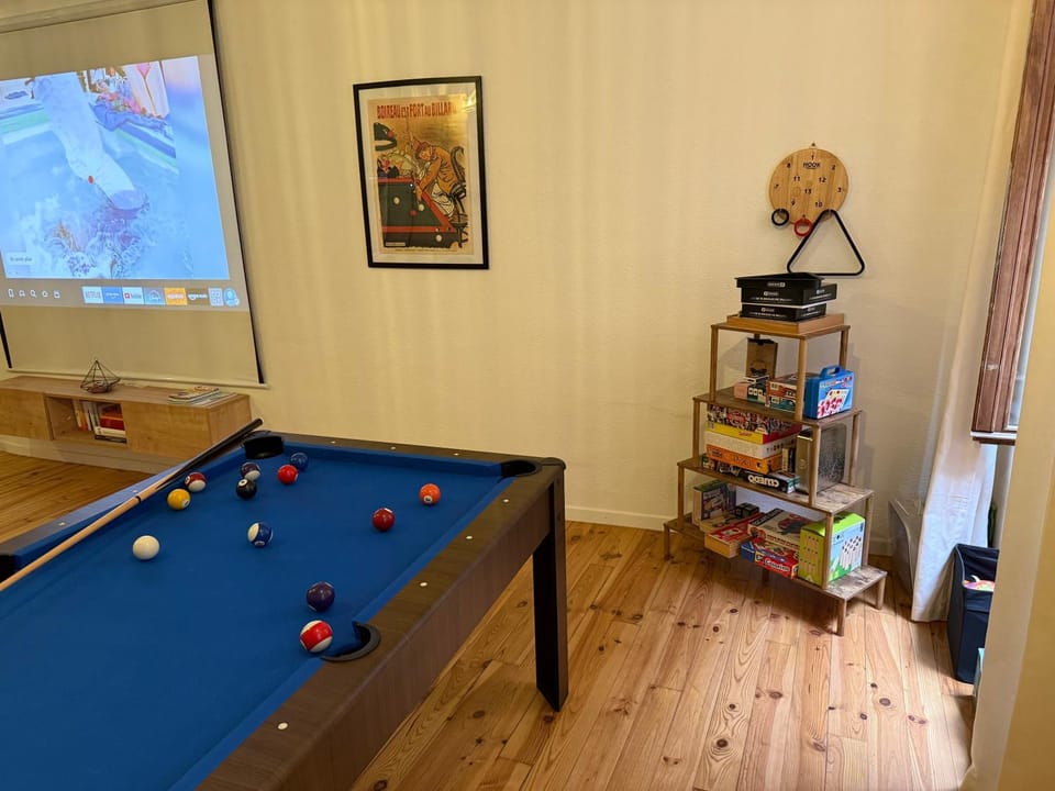 Billiard