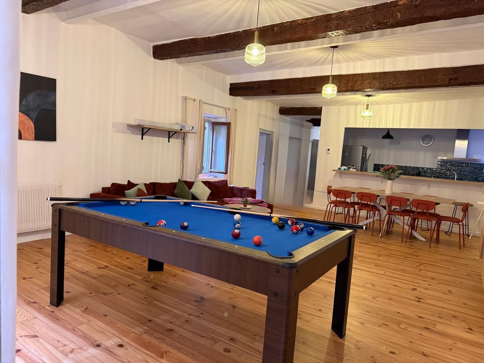 Billiard, Living room, Dining area