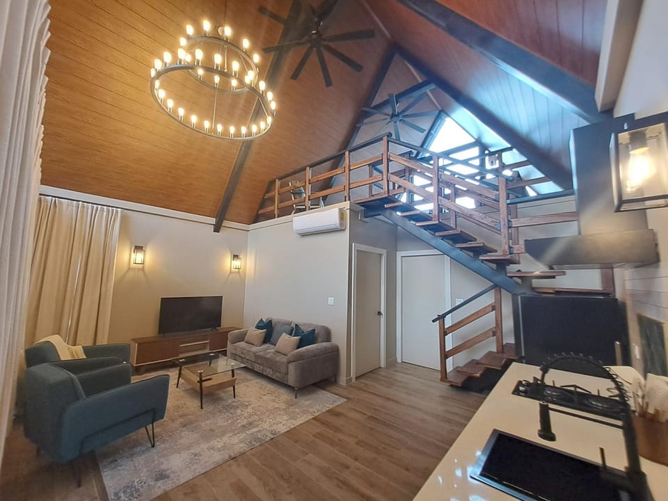 TV and multimedia, Photo of the whole room