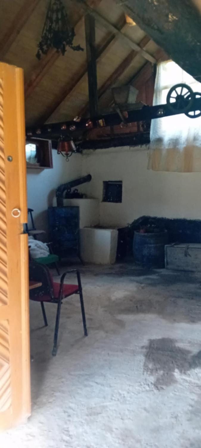 Pensiunea din Deal Bed and Breakfast in Romania